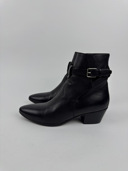 Казаки Saint Laurent