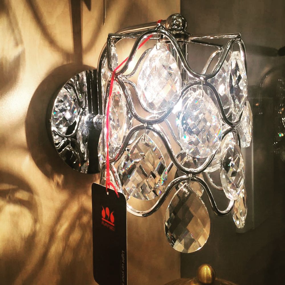 Настенный светильник MB103910-1A chrome/clear