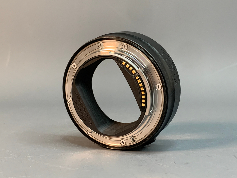 Canon EF-EOS R