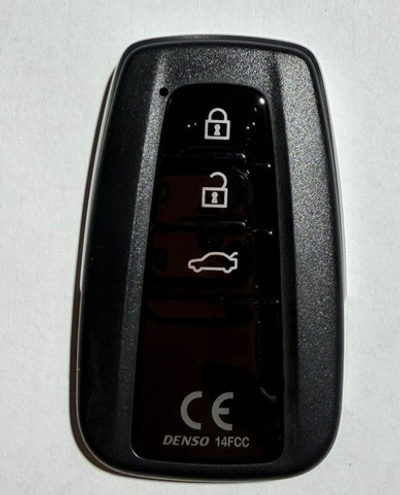 Ключ-заготовка с передатчиком управления замками 89072-33C10 8907233C10