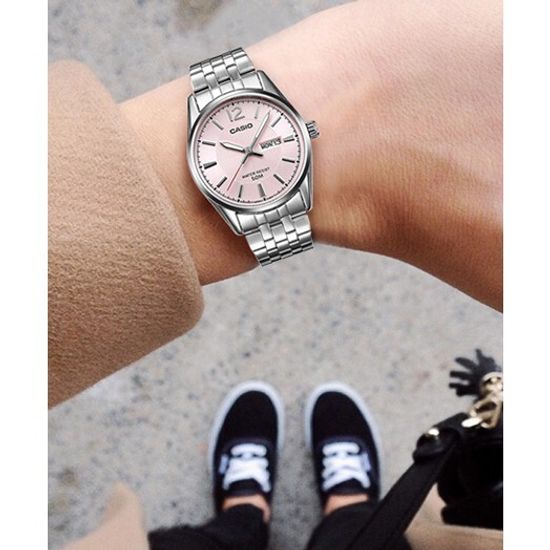 Наручные часы Casio LTP-1335D-5A