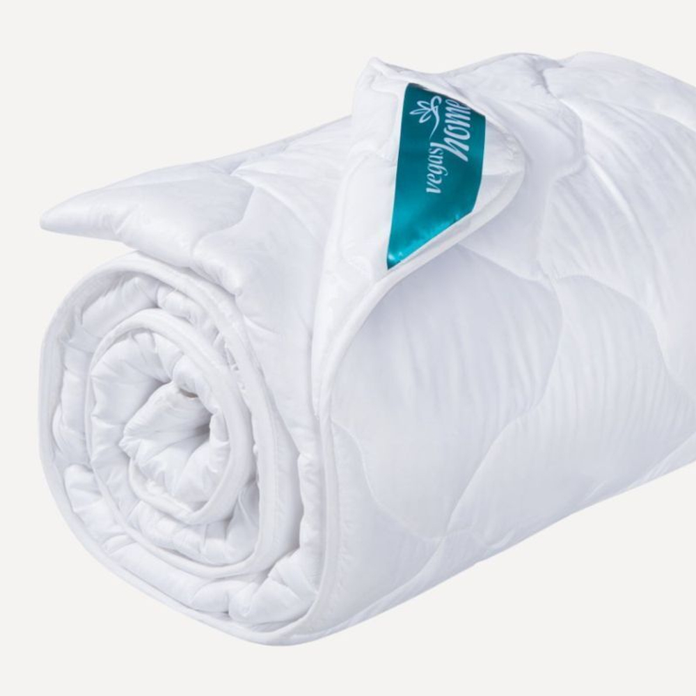 Одеяло всесезонное бамбуковое Bamboo Soft A, 200x220