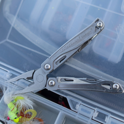 Мультитул Leatherman Sidekick™ Stainless