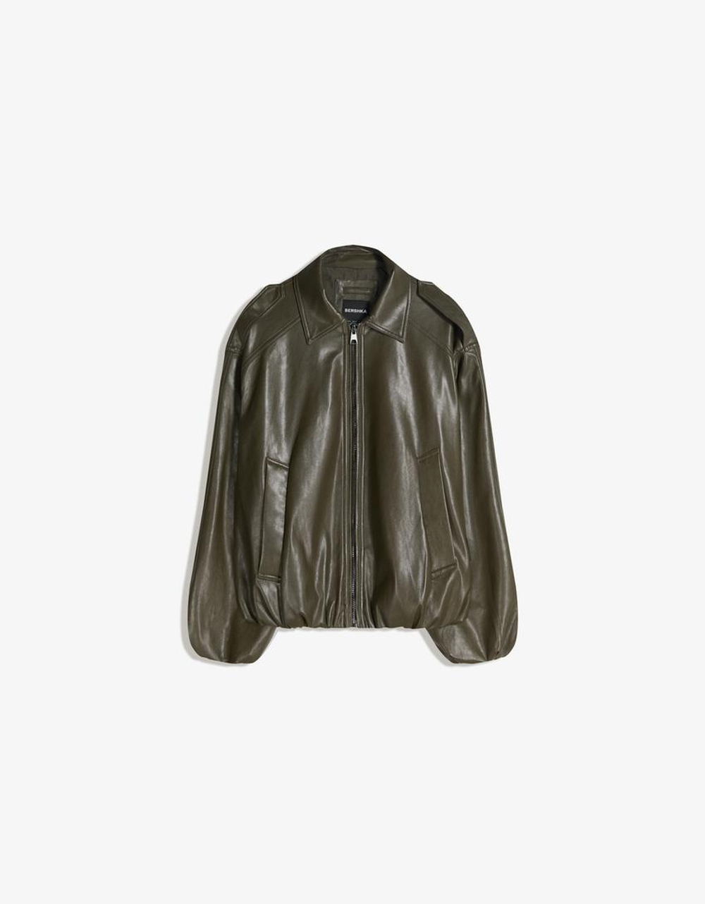 BERSHKA Куртка из искусственной кожи, хаки