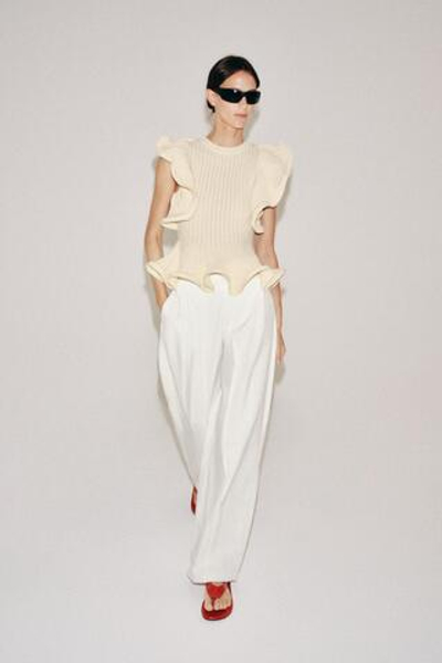 ТОП ИЗ ТРИКОТАЖА С ВОЛНИСТЫМИ КРАЯМИ — ZARA
