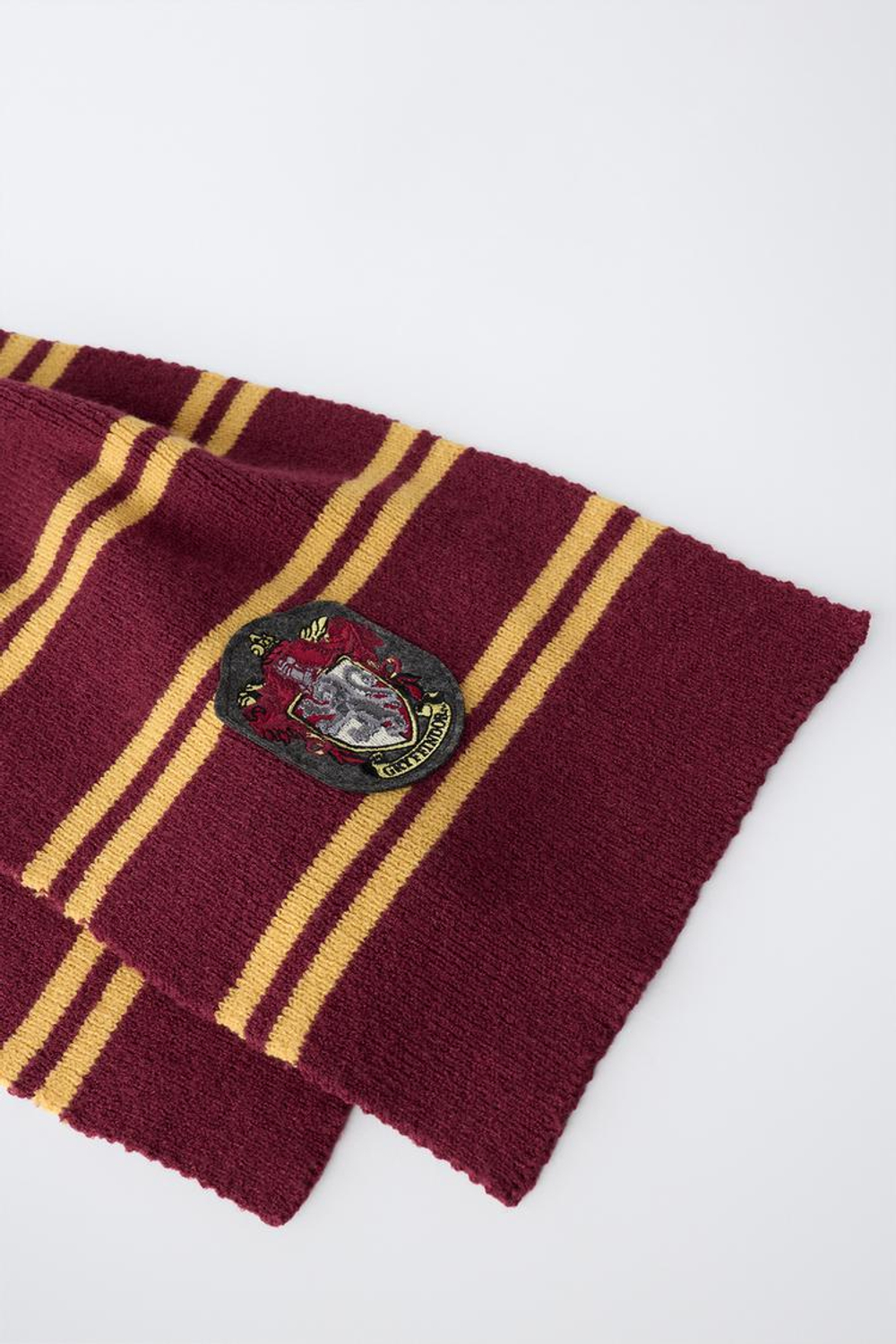 ZARA ТРИКОТАЖНЫЙ ШАРФ-КОСТЮМ HARRY POTTER ™, ГРАНАТОВЫЙ