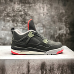 Nike Air Jordan 4 • Black/Red
