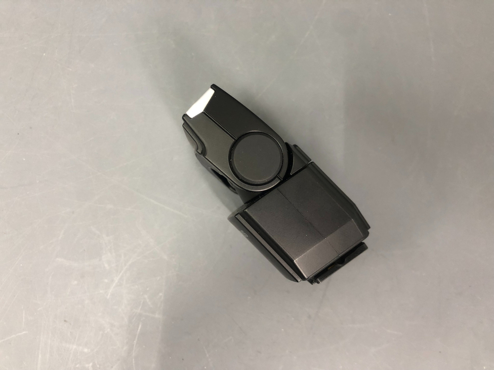 Olympus FL-LM3