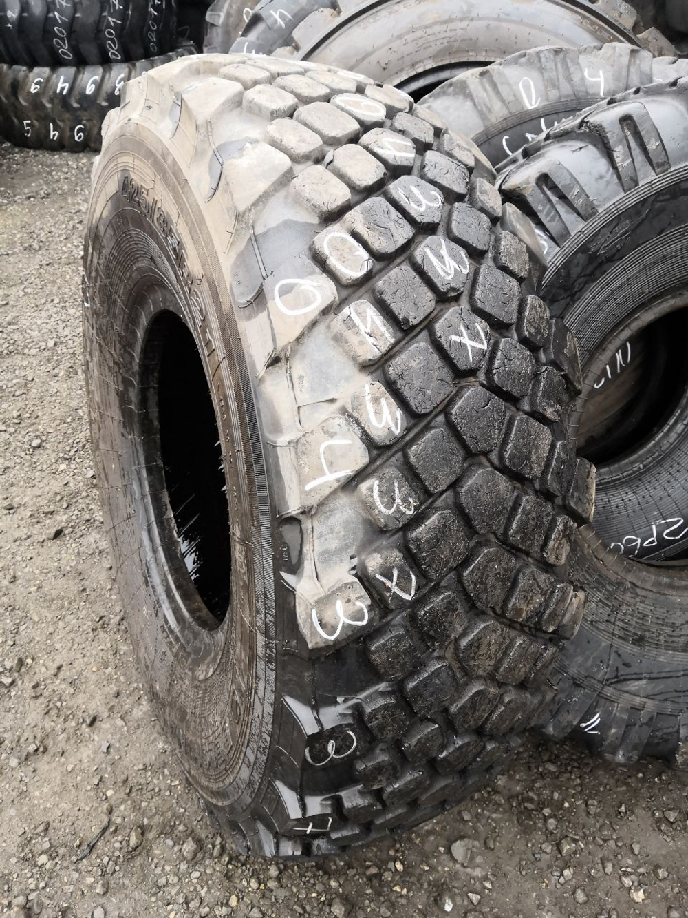 425/85R21 Belshina Бел-1260 шина б/у