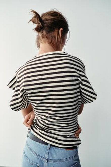 ZARA ФУТБОЛКА В ПОЛОСКУ С ШИРОКИМИ РУКАВАМИ, ПОЛОСКИ