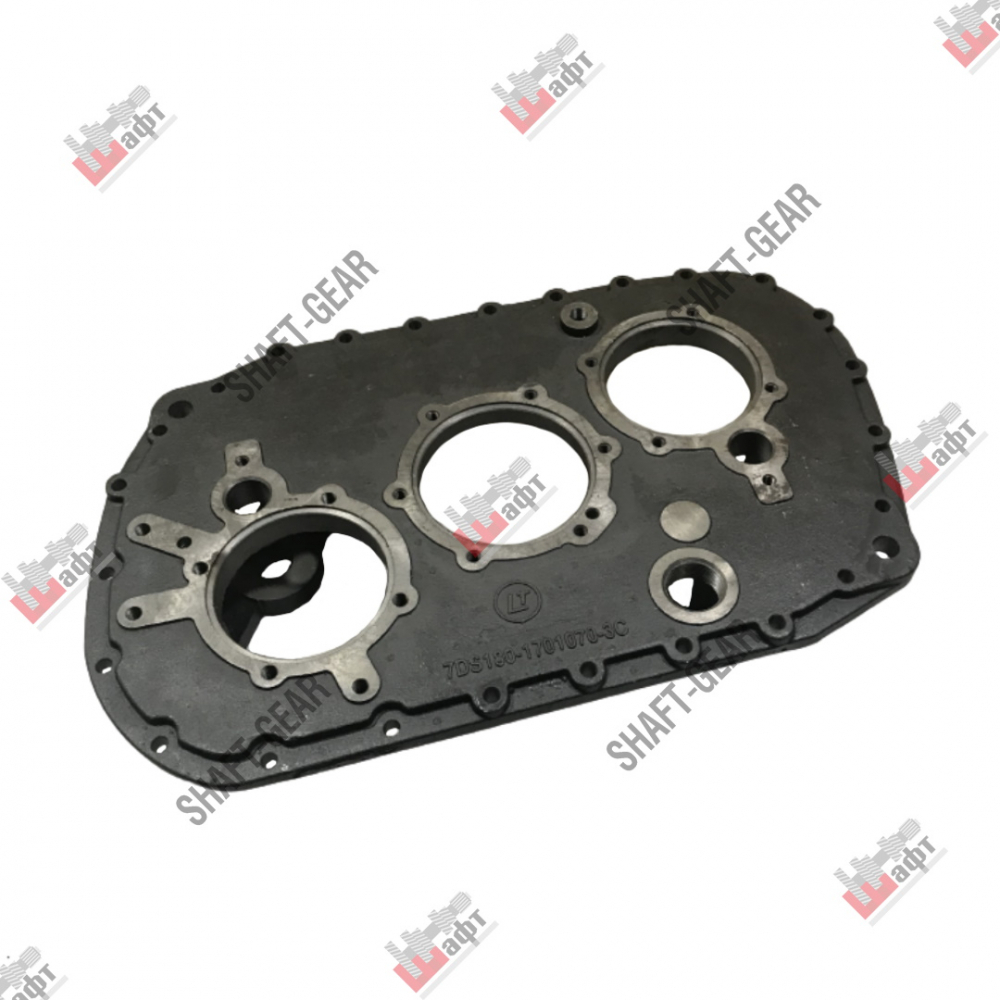 7DS180-1701070-4 - Корпус задней крышки на КПП