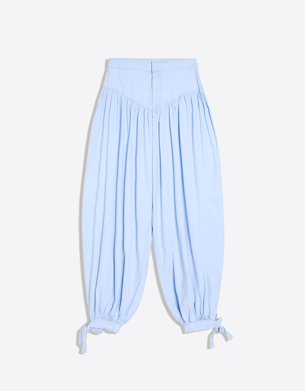 Женские светлые джинсы-бананы - BERSHKA