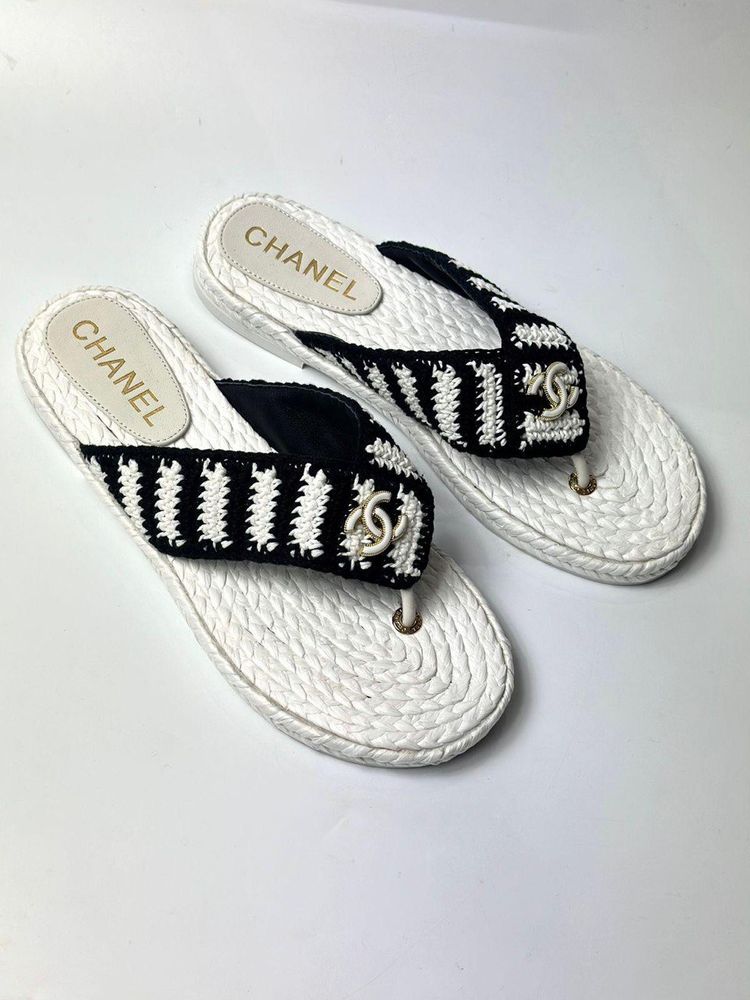 Шорты CHANEL
