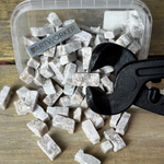 Колотый натуральный камень розово-коричневых оттенков Chocorosa, 350 гр с кусачками