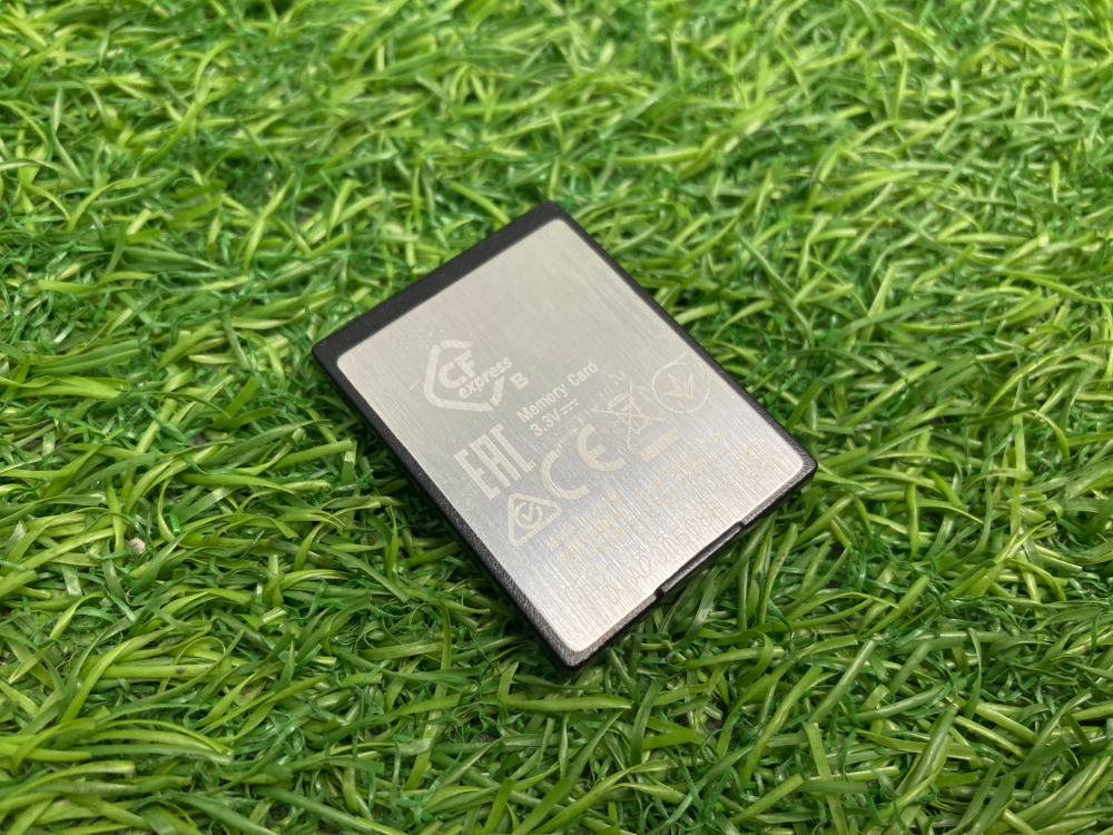 Sony Tough CFexpress Type B серии CEB-G512 512GB