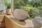 Bowers &amp; Wilkins Zeppelin Pro Edition Solar Gold