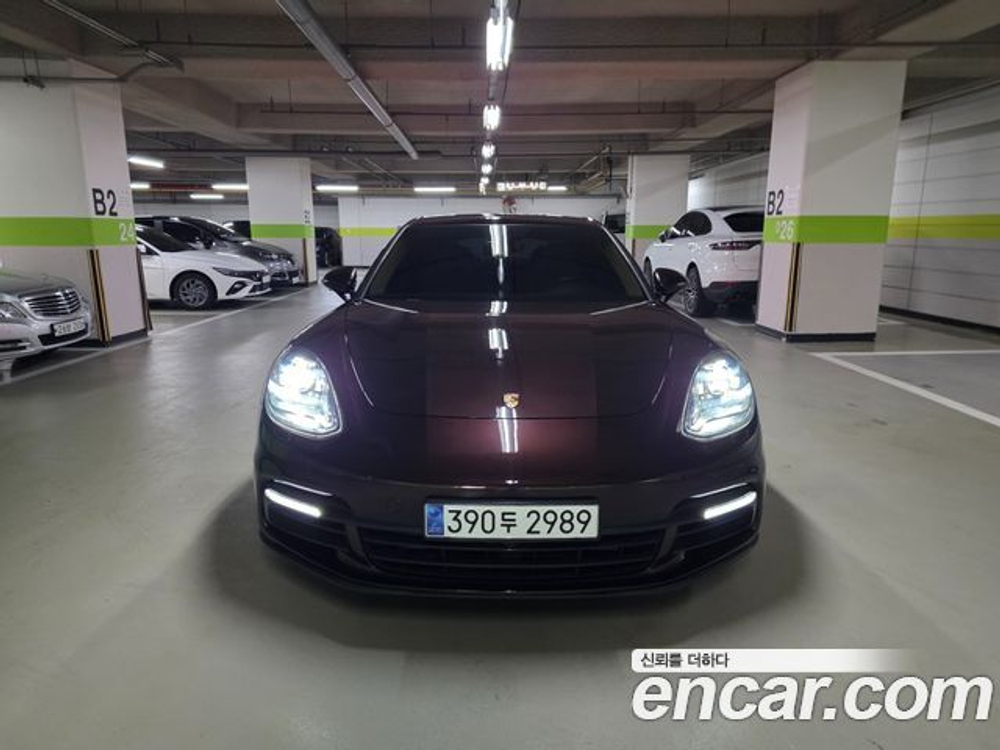 Porsche Panamera 3.0 AWD — 2018