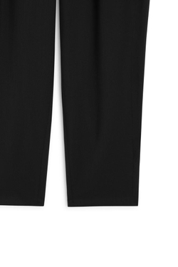 Massimo Dutti Костюмные брюки-бочонок плиссированные - Limited Edition, черный