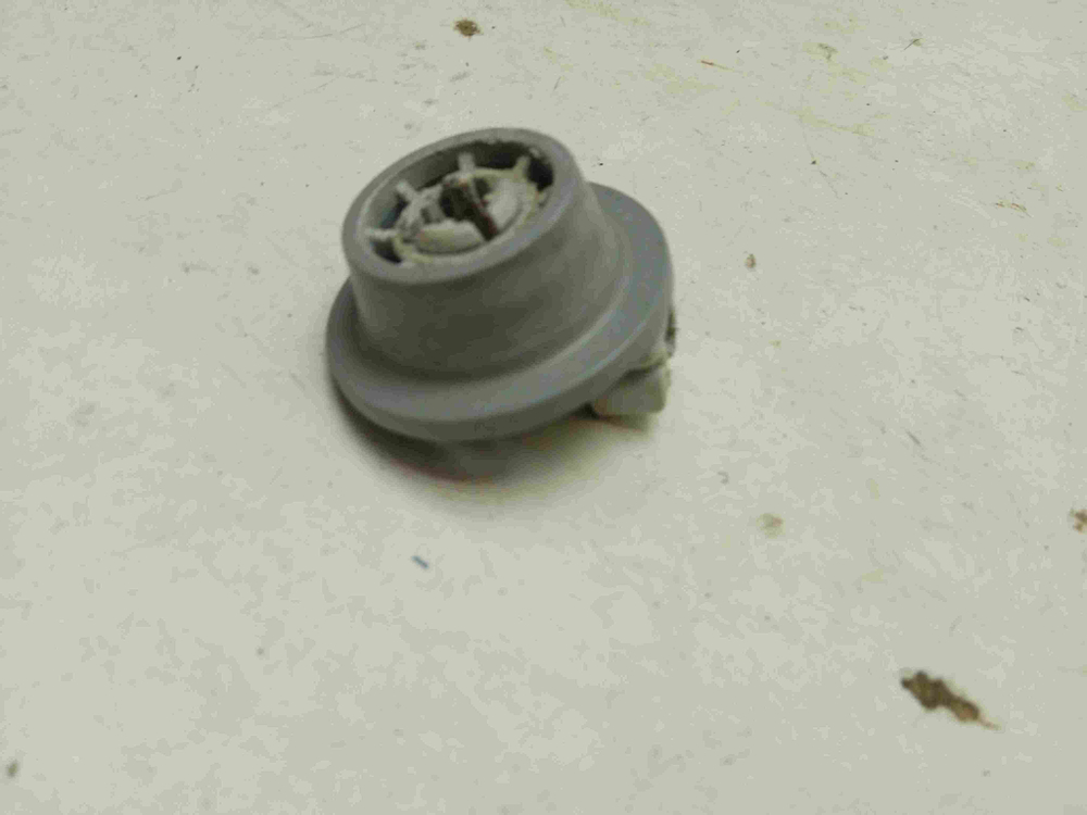 SMV50E30RU/97 ктп24 Ролик нижней корзины для посудомоечной машины Bosch SMV50E30RU/97 б/у