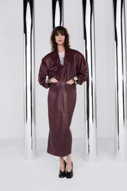 ZARA X BAISI GUADAGNINO КОЖАНОЕ ПЛАТЬЕ, ВИННЫЙ