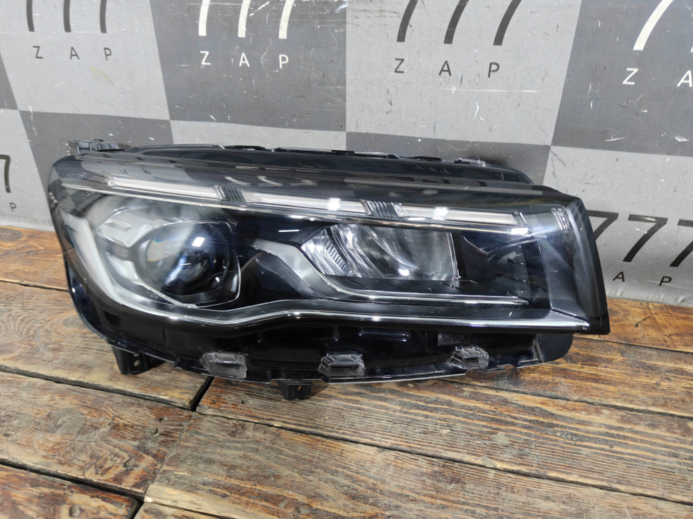 Фара правая LED Geely Emgrand 2 21-нв Б/У Оригинал 7051044900