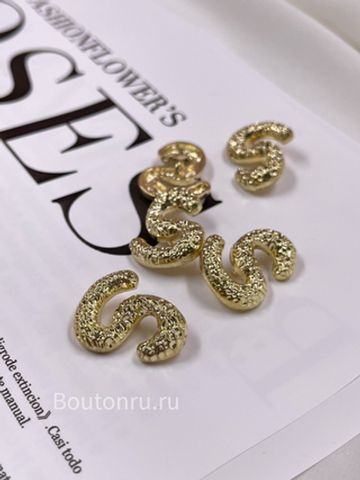 Пуговицы Скиап. золотистые мятые  "S"