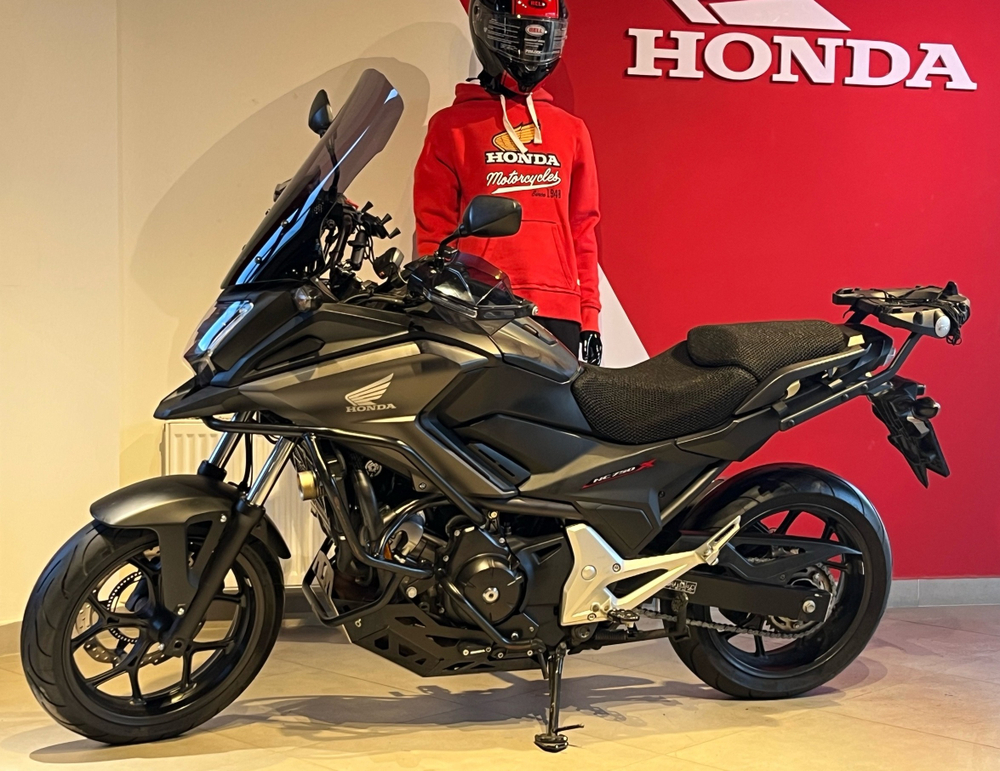 Honda NC750X 2018