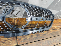 Решетка радиатора Mercedes A-Class (W177) 18-нв Б/У Оригинал A1778806803