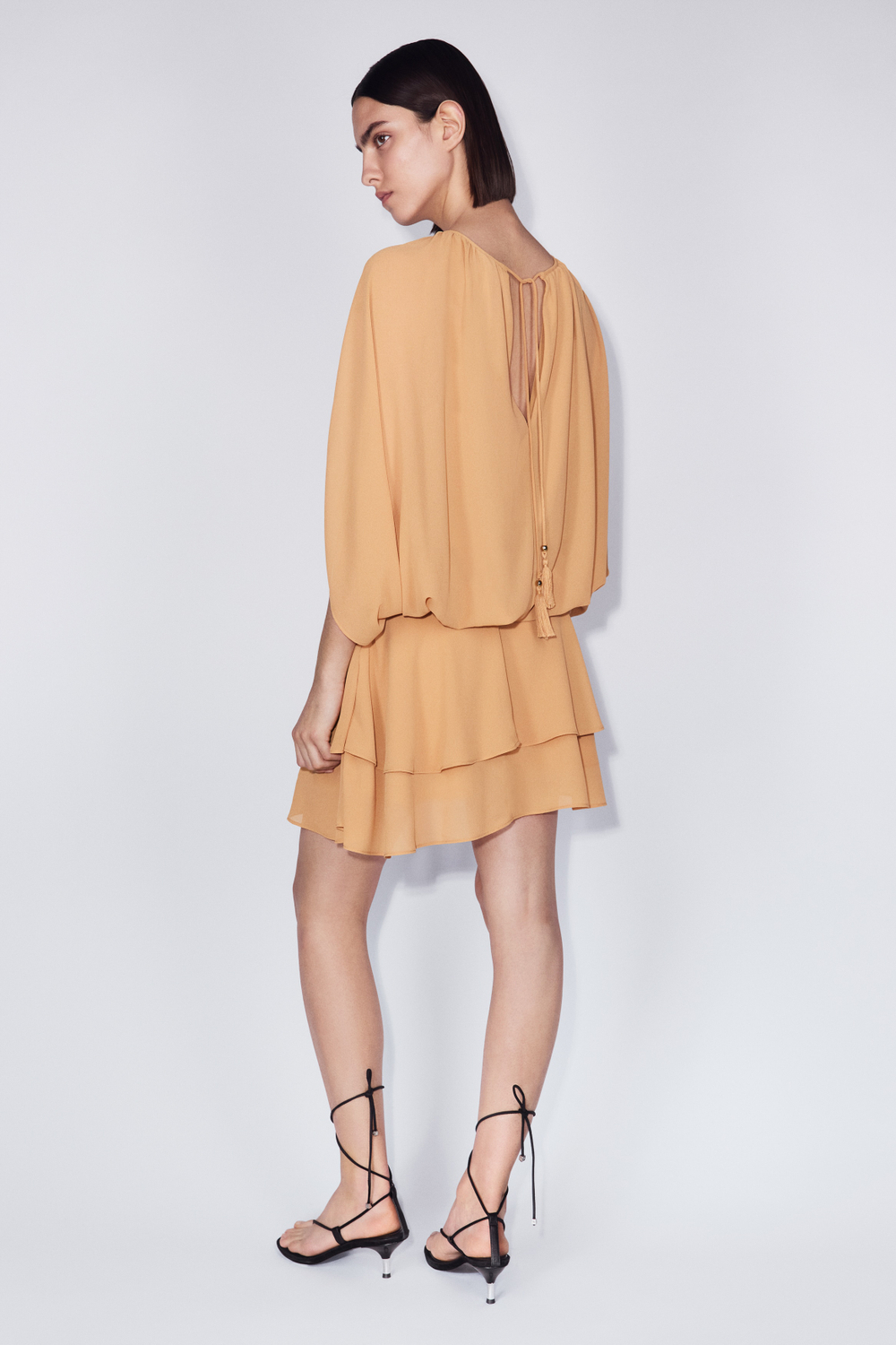 Шифоновое платье со слоем-пелериной - H&M