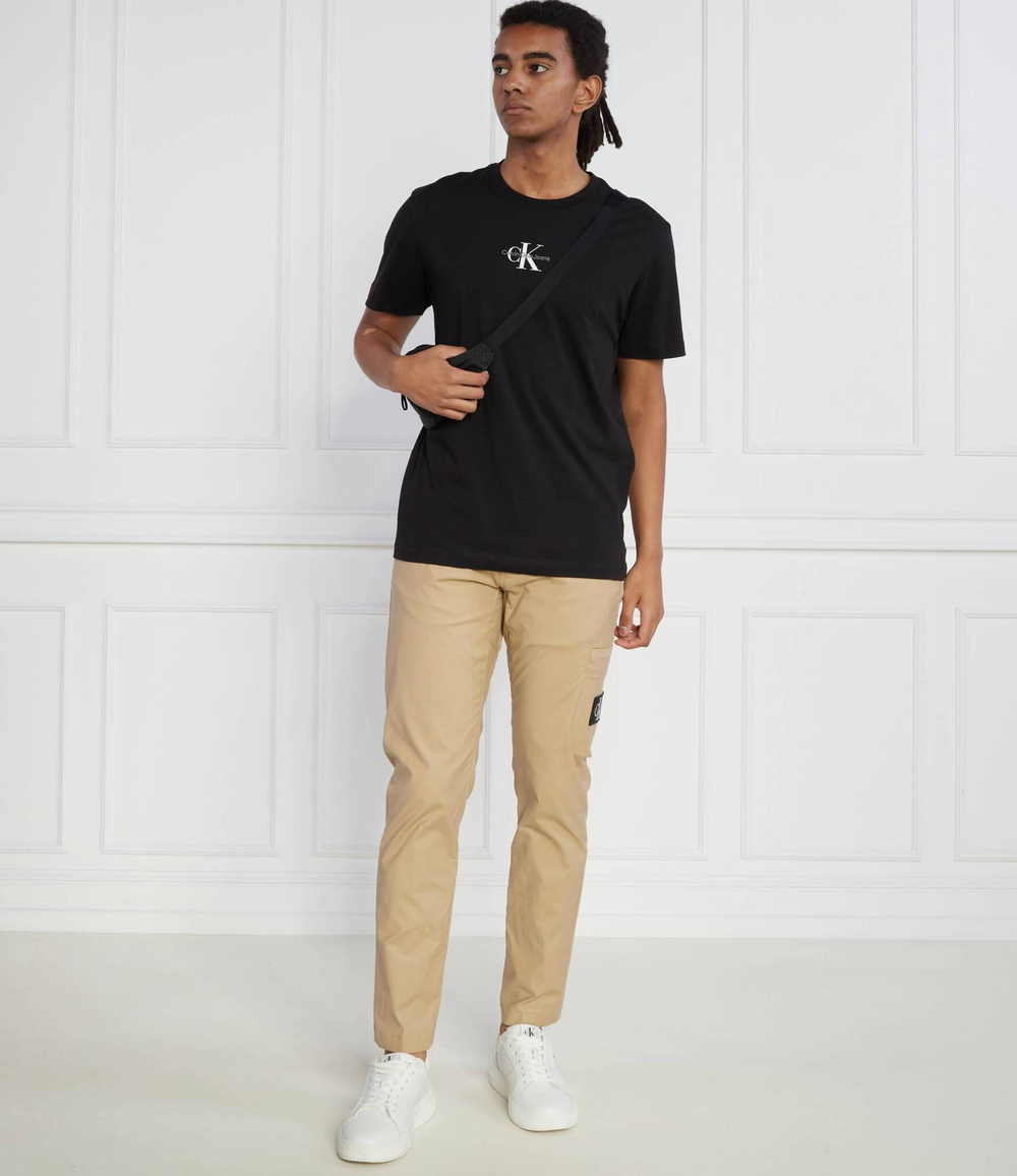 Футболка CALVIN KLEIN JEANS - черный(J30J323483)