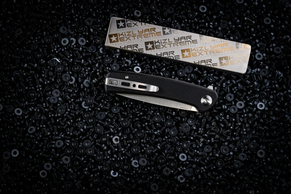 Нож SENCUT Neches сталь 10Cr15CoMoV рукоять Black G10
