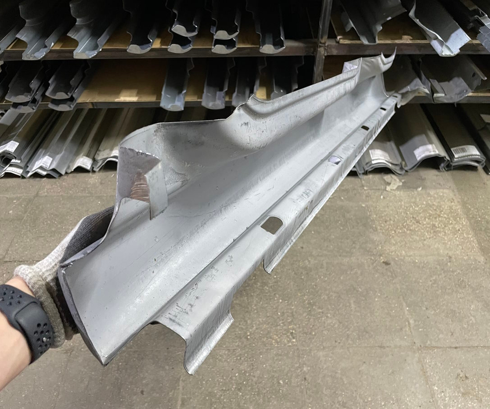 Порог правый Peugeot 207 2006-2012 (Polcar)