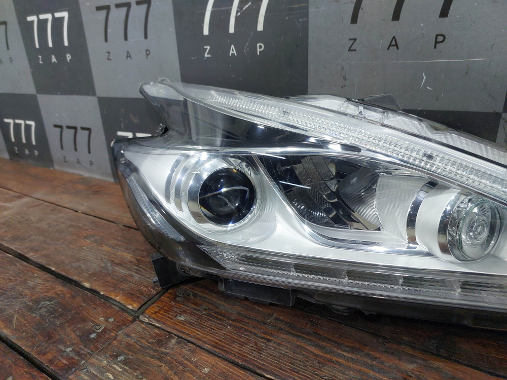 Фара правая Nissan Murano 3 (Z52) 14-22 Б/У Оригинал 260105BC5A