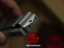 Нож Microtech Exocet D/E - кинжальный клинок, белая рукоять RK/Н30