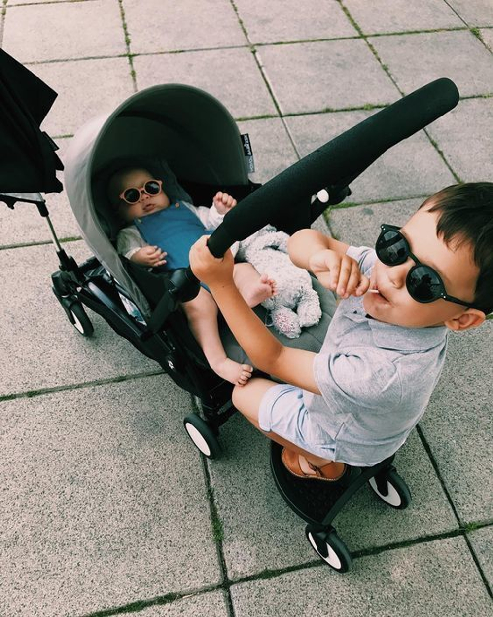 Коляска для новорожденных BabyZen YoYo 0+ (серая) напрокат
