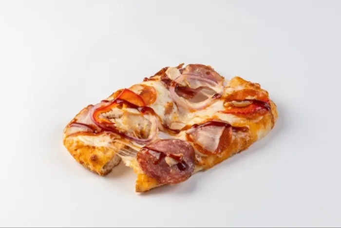 Пицца мини Римская Мясное ассорти, соус Барбекю 150 гр