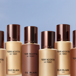 GUERLAIN Terracotta Luminizer - Светящаяся бронзирующая пудра оттенок 01 Warm Gold, 7 g