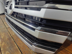 Решетка радиатора Toyota Land Cruiser 300 Б/У Оригинал 5310160G90