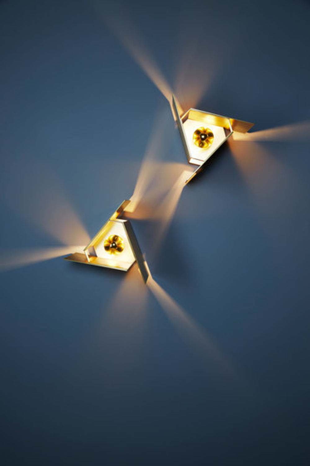 дизайнерское бра PELLE Tripp Sconce
