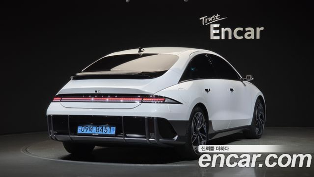 Hyundai Ioniq6 Long Range — 2023