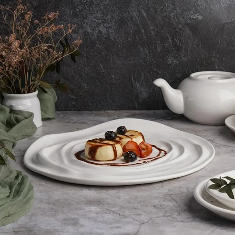 Тарелка 29*26 см h2,5/1,7 см овальная Relief Wave белая фарфор P.L. Proff Cuisine [4]