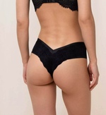 Трусы женские Triumph VELVETEEN SENSATION акция