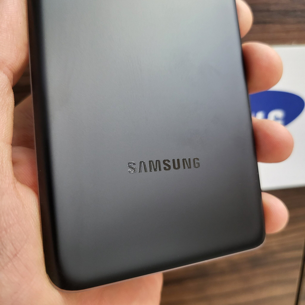 Крышка для Samsung S21 Plus - копия оригинала задняя стеклянная панель (чёрного цвета)