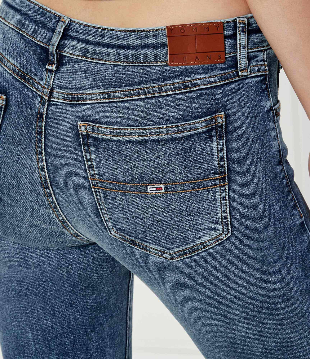 Джинсы SOPHIE Tommy Jeans - голубой(DW0DW20668)