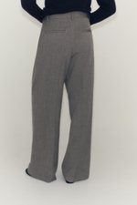 БРЮКИ С КАРМАНАМИ И ЗАЩИПАМИ — ZW COLLECTION — ZARA