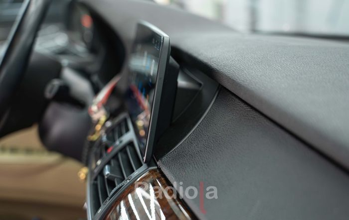 Магнитола для BMW X5 (E70), X6 (E71) 2009-2014 CIC - RDL-1225 L2 монитор 12.3" на Android 13, Быстрая, CarPlay, 4G SIM-слот