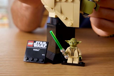 Конструктор LEGO Star Wars 75438 Yoda Bust