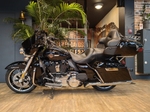 Ultra Limited, Harley-Davidson (FLHTK) Vivid Black/Chrome