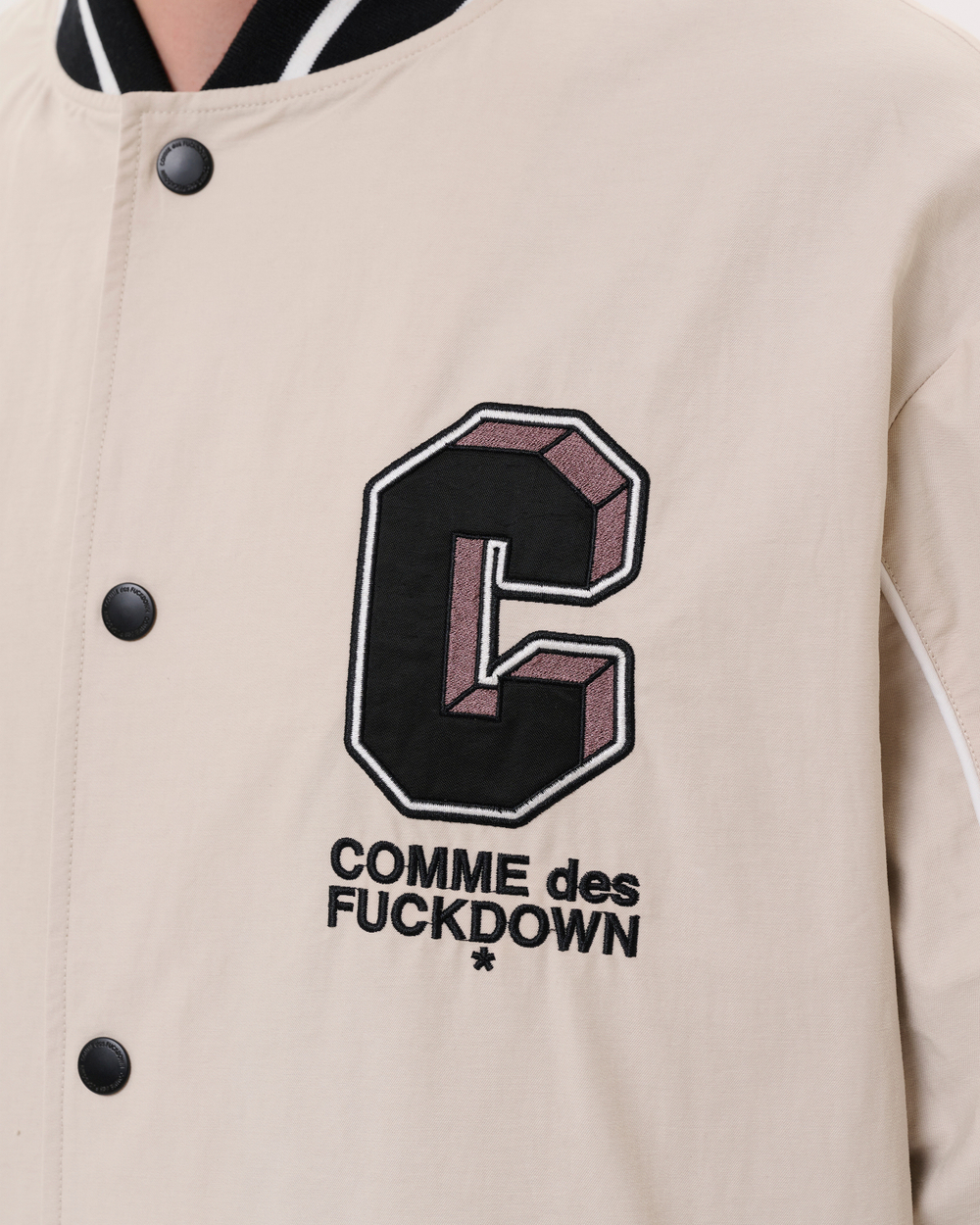 COMME DES FUCKDOWN БОМБЕР БЕЖЕВЫЙ