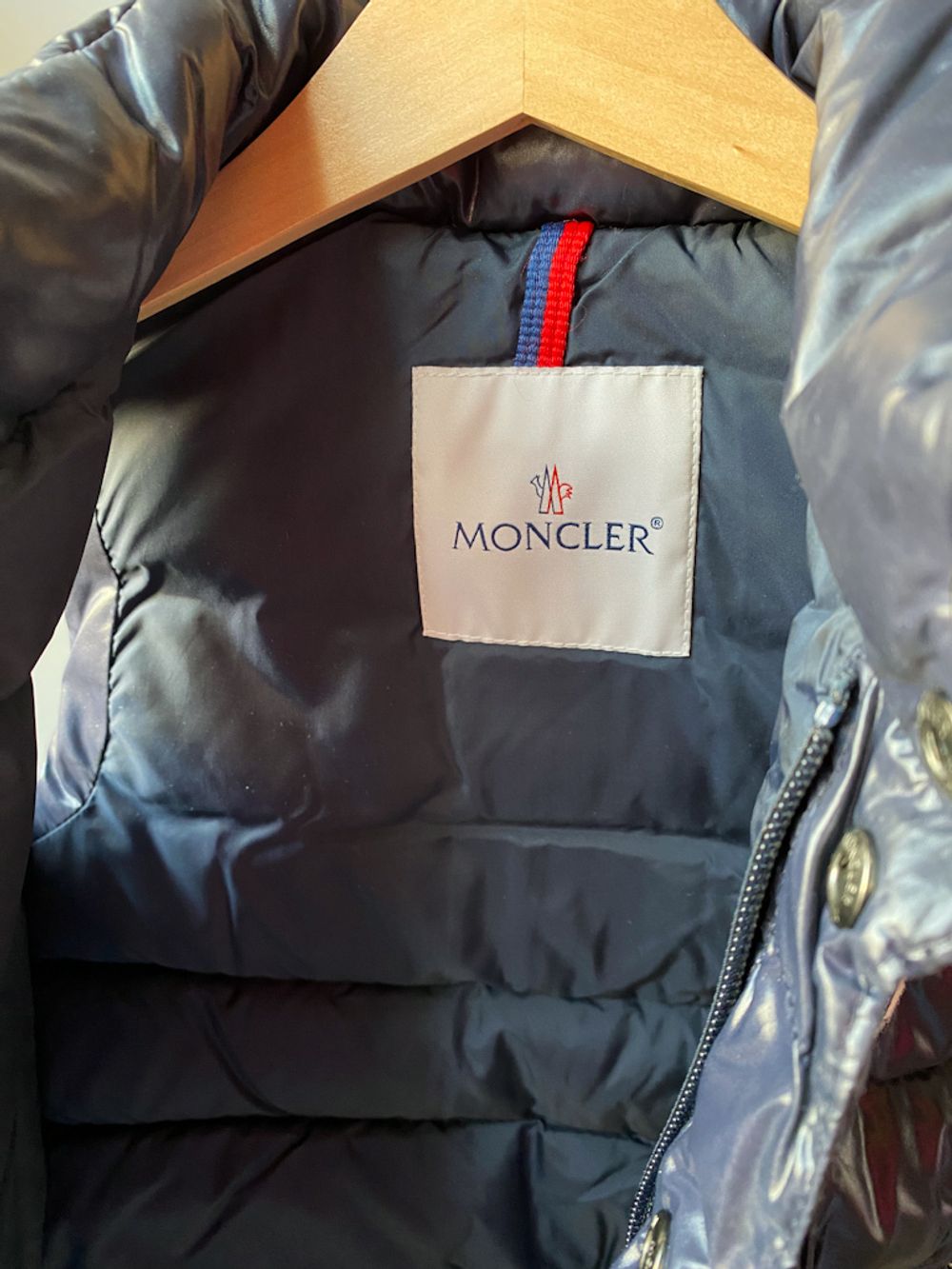 Пуховой жилет Moncler, 98